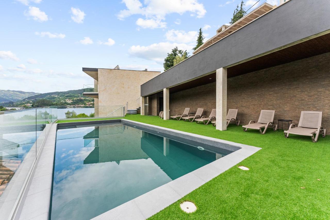 Geres Villas Eksteriør bilde